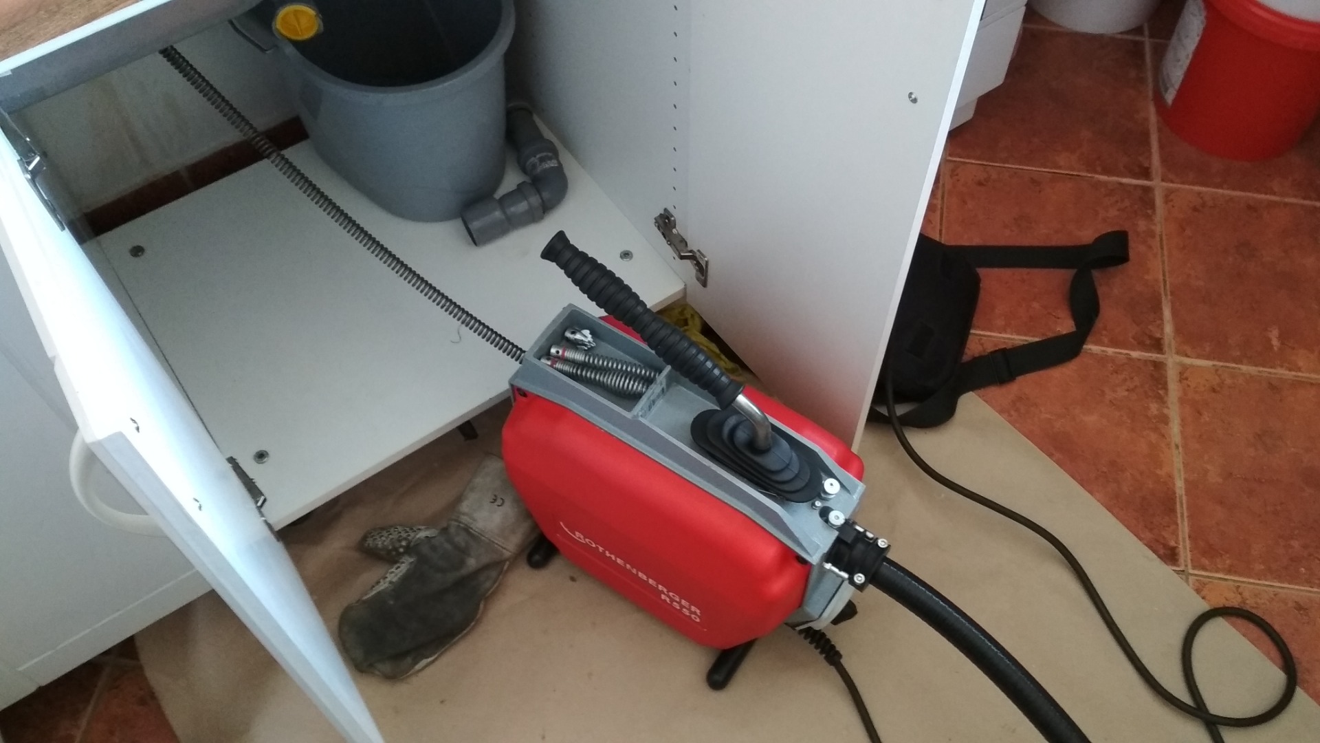 Pendik Gideri Açma Işi Pendik Gideri Açma Işi