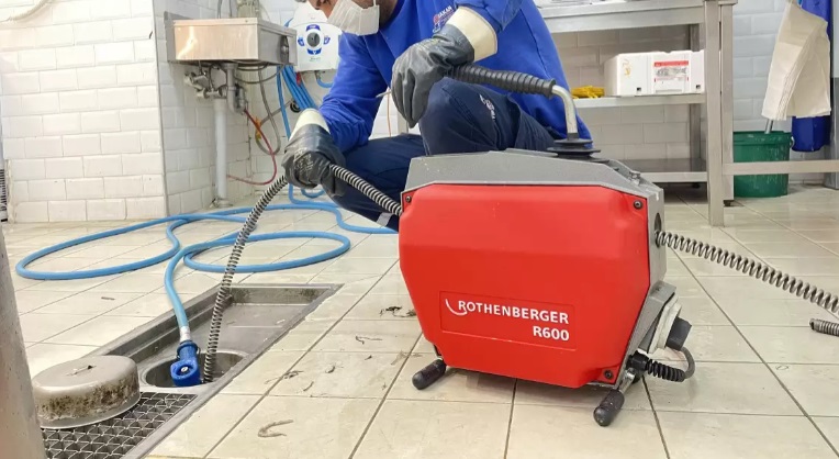 Pendik Tesisatci Gider Mutfak Açmak 